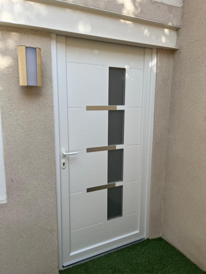 Le Nid Du Cygne Aparthotel Льо Блан Екстериор снимка